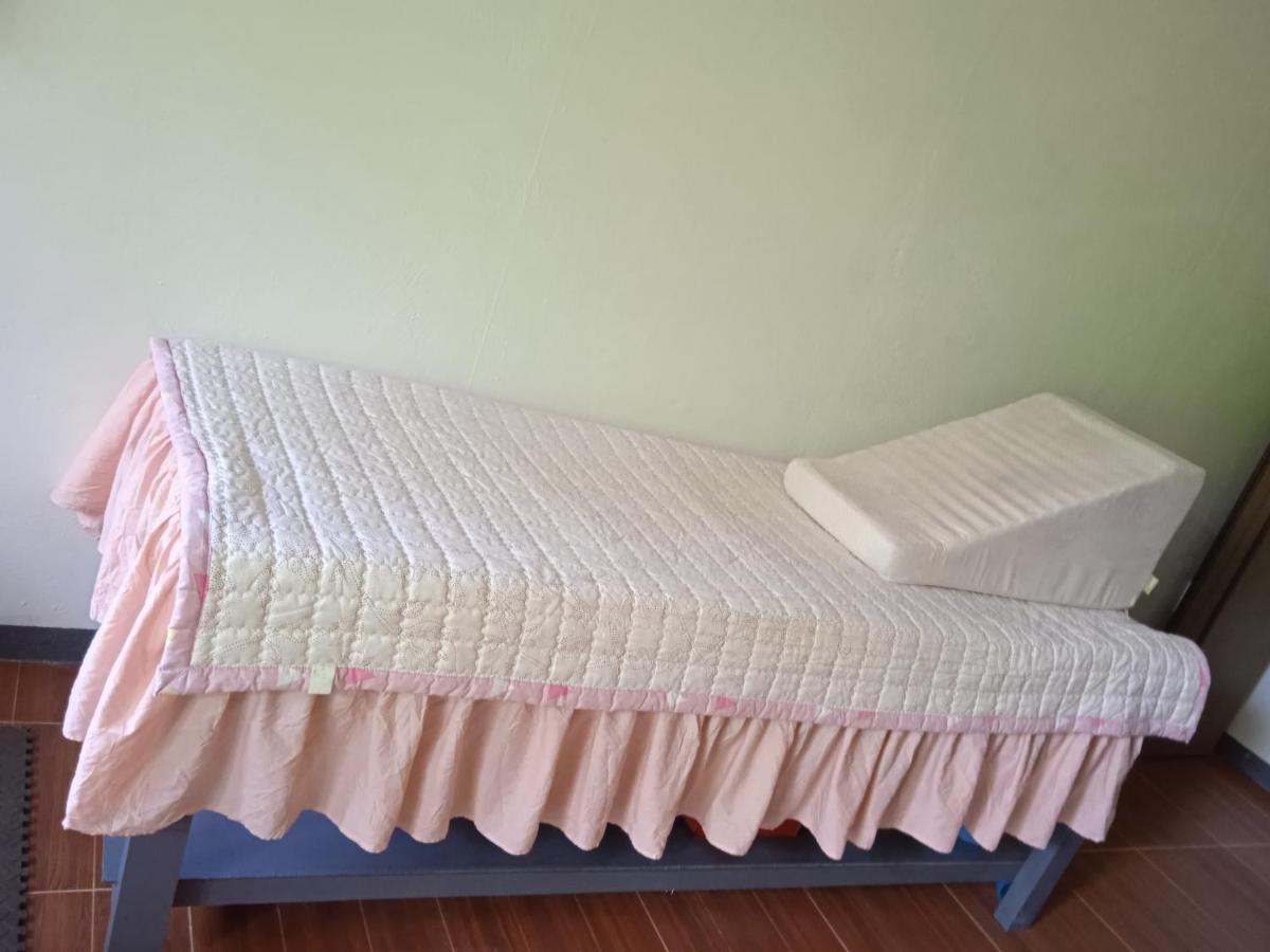 Sarah'S Garden Bnb & Spa Bed and Breakfast Clarin  Εξωτερικό φωτογραφία